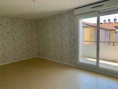 For sale Bourg-en-bresse 3 rooms 68 m2 Ain (01000) photo 2