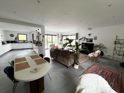 Louer Maison 180 m2 Noyal-sur-vilaine