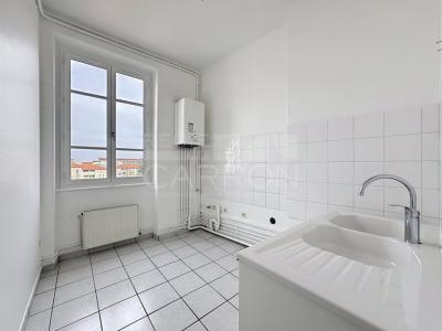Louer Appartement 49 m2 Lyon-3eme-arrondissement