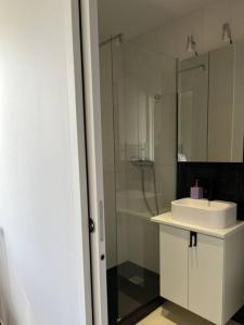 For rent Rosny-sous-bois 2 rooms 50 m2 Seine saint denis (93110) photo 0