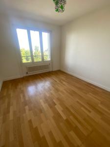 For rent Lyon-5eme-arrondissement 3 rooms 84 m2 Rhone (69005) photo 4