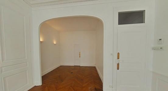 For rent Lyon-6eme-arrondissement 3 rooms 87 m2 Rhone (69006) photo 2