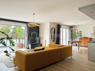 For sale Pau 4 rooms 107 m2 Pyrenees atlantiques (64000) photo 2