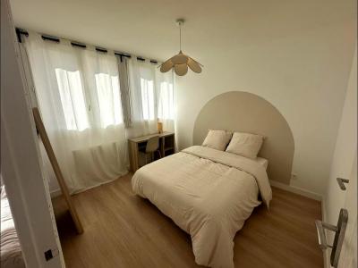 Louer Appartement Marseille-8eme-arrondissement Bouches du Rhone