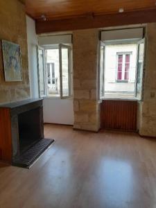 For rent Bordeaux 2 rooms 31 m2 Gironde (33000) photo 0