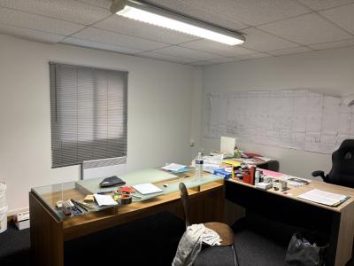 For rent Allan 350 m2 Drome (26780) photo 2