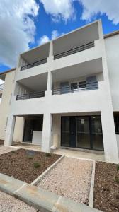 For sale Rougiers 3 rooms 58 m2 Var (83170) photo 0
