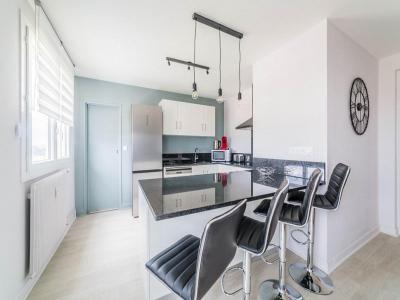 For sale Limoges 5 rooms 107 m2 Haute vienne (87100) photo 2