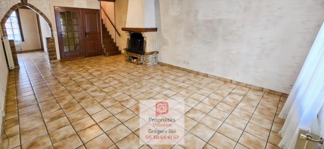 For sale Meaux 5 rooms 99 m2 Seine et marne (77100) photo 1