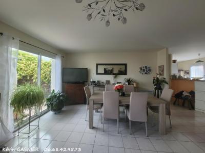 For sale Saint-genis-d'hiersac 4 rooms 100 m2 Charente (16570) photo 1
