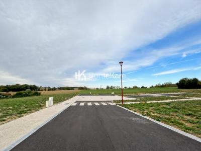 Acheter Terrain Isle-jourdain 128000 euros