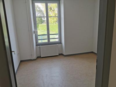 For rent Luxeuil-les-bains 3 rooms 66 m2 Haute saone (70300) photo 3