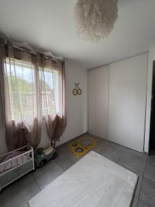 For sale Palleville 4 rooms 84 m2 Tarn (81700) photo 2