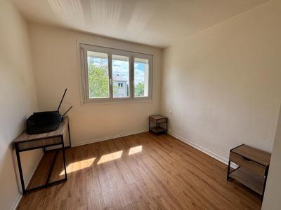 Louer Appartement 65 m2 Saint-brieuc