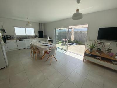 For rent Bretignolles-sur-mer 4 rooms 80 m2 Vendee (85470) photo 3