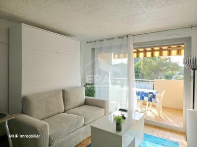 Louer Appartement Antibes 850 euros