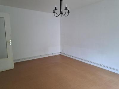 Louer Appartement 70 m2 Saint-etienne