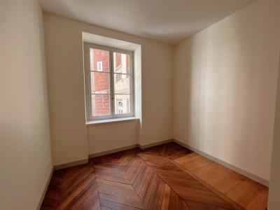 Louer Appartement Lyon-2eme-arrondissement 1680 euros