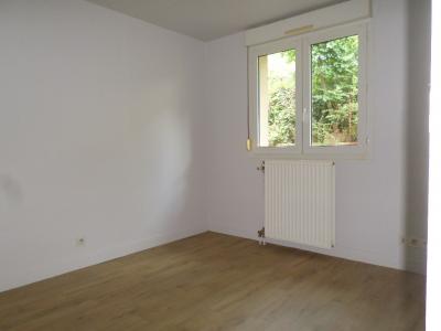 Louer Maison Saint-julien-du-sault 605 euros