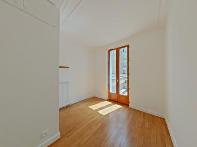 For rent Paris-15eme-arrondissement 3 rooms 56 m2 Paris (75015) photo 4