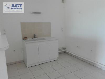 For rent Beauvais 2 rooms 49 m2 Oise (60000) photo 3