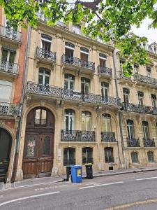 For rent Toulouse 233 m2 Haute garonne (31000) photo 0