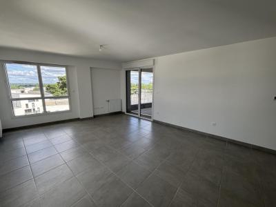 For rent Nantes 3 rooms 61 m2 Loire atlantique (44300) photo 0