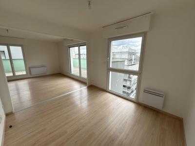 Louer Appartement 93 m2 Nantes