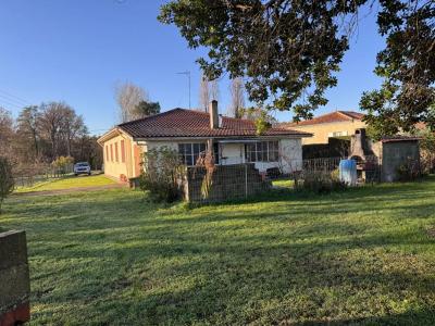 For sale Berson 5 rooms 127 m2 Gironde (33390) photo 0