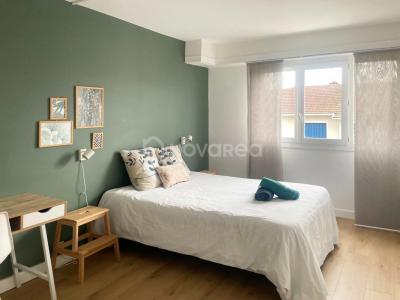 For sale Pau 4 rooms 78 m2 Pyrenees atlantiques (64000) photo 2