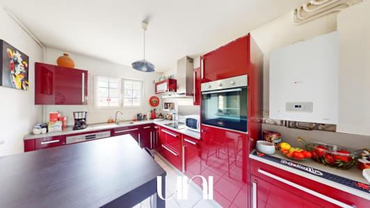 For sale Colombelles 4 rooms 90 m2 Calvados (14460) photo 4