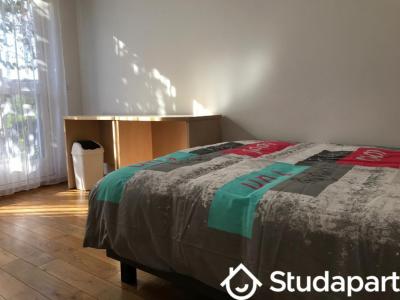 Louer Appartement Livry-gargan 595 euros