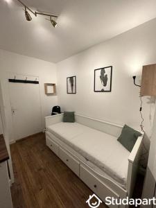 Louer Appartement 12 m2 Nantes