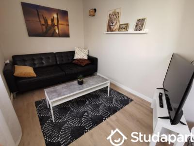 For rent Amiens 1 room 9 m2 Somme (80000) photo 2