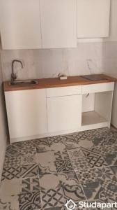 For rent Apt 2 rooms 35 m2 Vaucluse (84400) photo 3