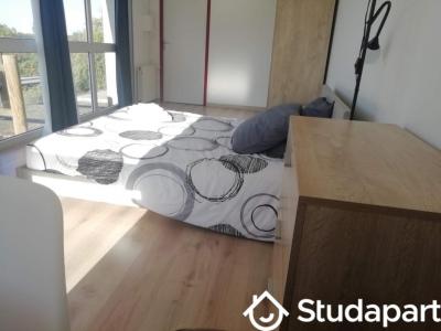 Louer Appartement 11 m2 Tours