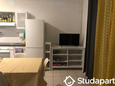For rent Cergy 1 room 11 m2 Val d'Oise (95000) photo 2