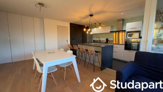 Louer Appartement 9 m2 Talence