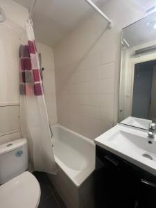 For rent Lyon-7eme-arrondissement 1 room 19 m2 Rhone (69007) photo 4