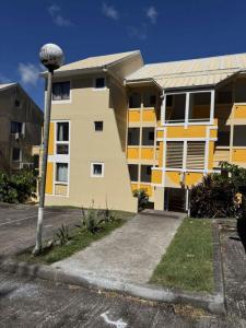 Louer Appartement Schoelcher 540 euros