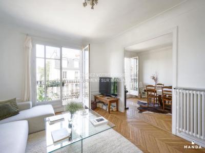 Annonce Location 4 pi�ces Appartement Paris-18eme-arrondissement 75