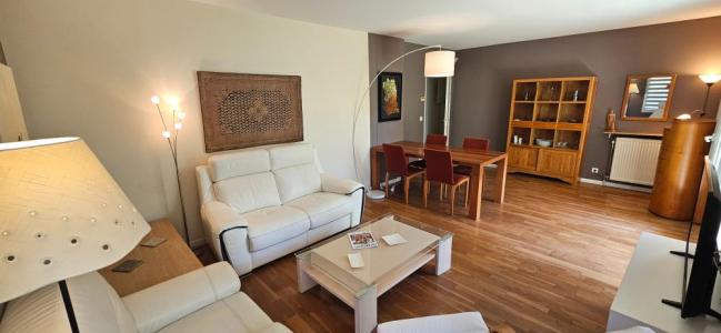Louer Appartement Guyancourt 1500 euros