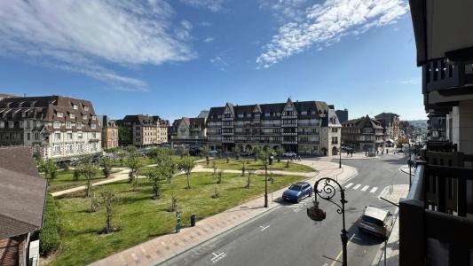 For sale Deauville 5 rooms 89 m2 Calvados (14800) photo 0