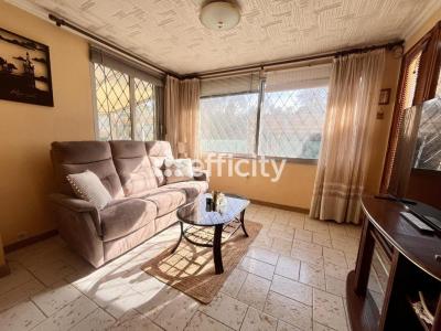 For sale Marseille-12eme-arrondissement 3 rooms 85 m2 Bouches du Rhone (13012) photo 4