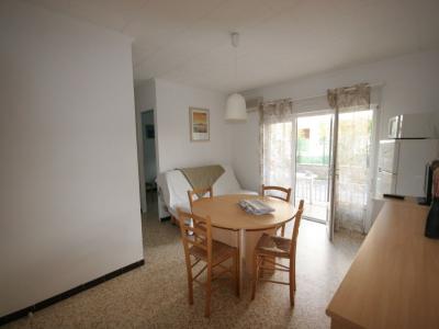 For sale CENTRE VILLE RIVE GAUCHE 35 m2 Gard (30240) photo 2