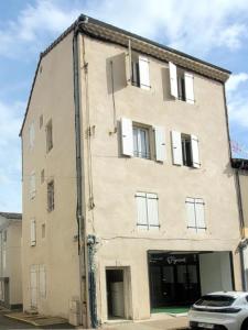 For sale Montelimar 9 rooms 200 m2 Drome (26200) photo 0