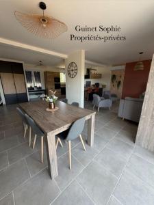 For sale Sainte-hermine 5 rooms 130 m2 Vendee (85210) photo 2