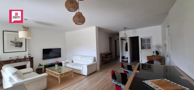 For sale Bourg-en-bresse 4 rooms 108 m2 Ain (01000) photo 0