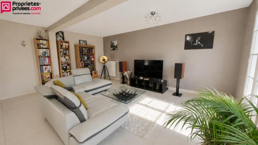 For sale Frelinghien 5 rooms 182 m2 Nord (59236) photo 1