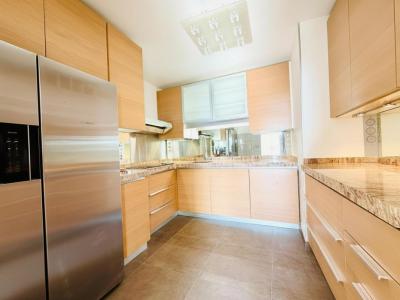For sale Nice 4 rooms 109 m2 Alpes Maritimes (06000) photo 2